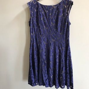 Sleeveless Flower Lace Dress